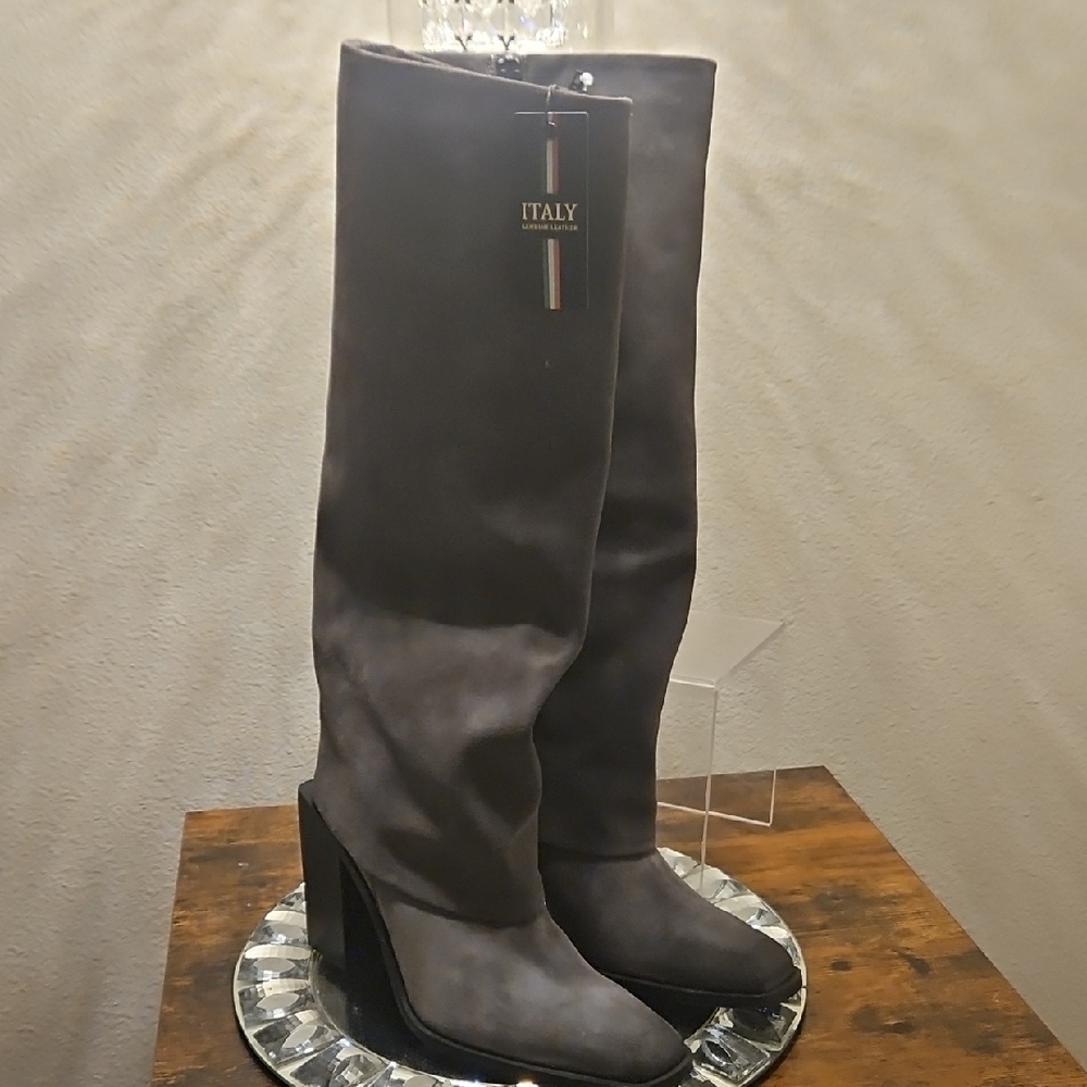 Women's Gray Knee-High Boots